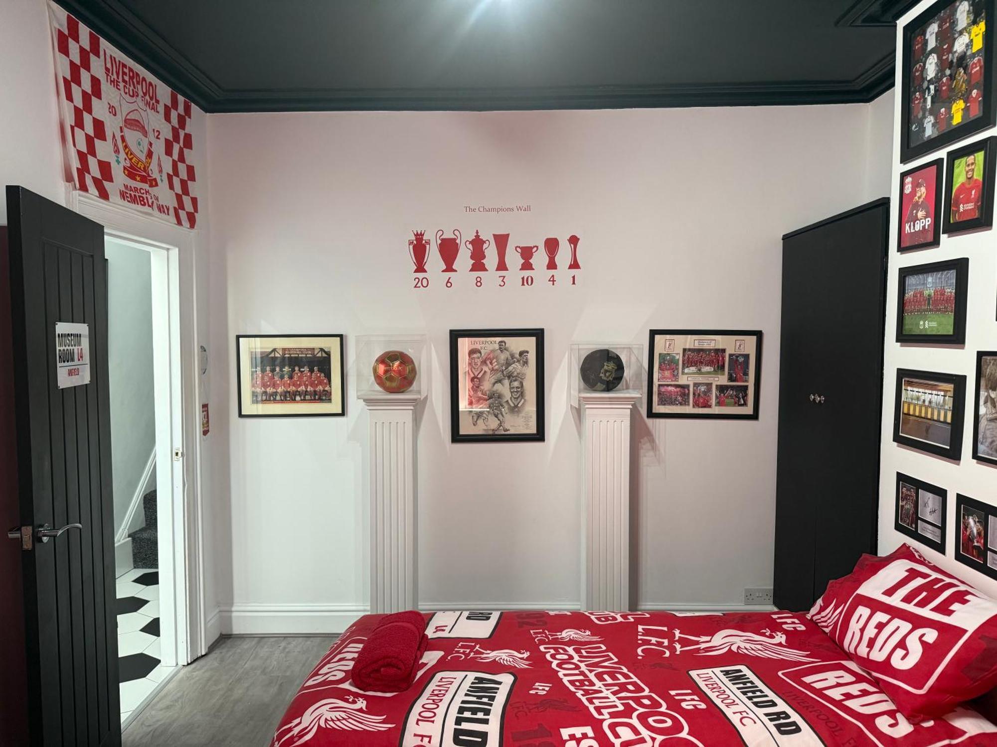 فيلا Anfield Abode - Entire Lfc Themed House ليفربول المظهر الخارجي الصورة