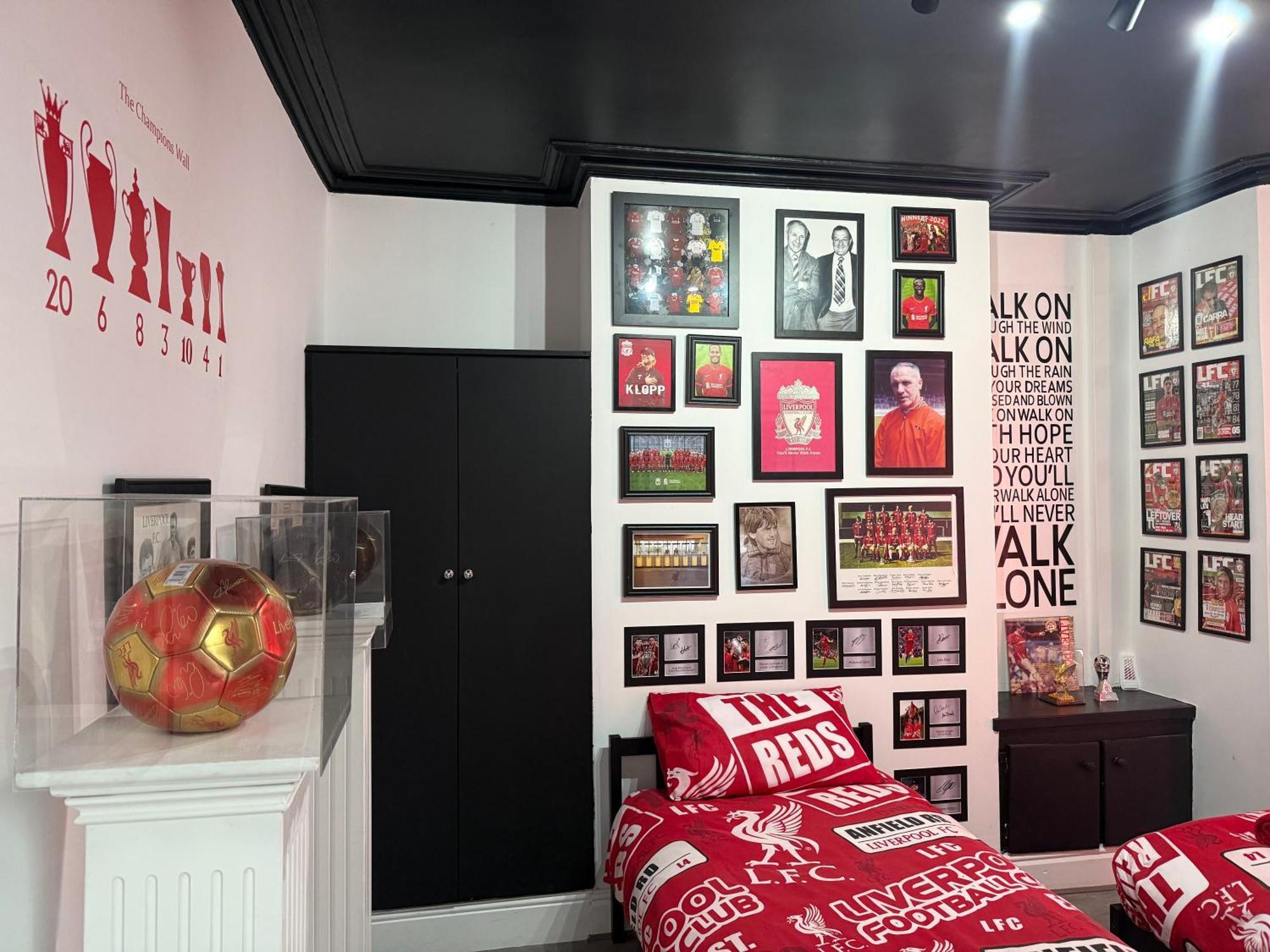 فيلا Anfield Abode - Entire Lfc Themed House ليفربول المظهر الخارجي الصورة